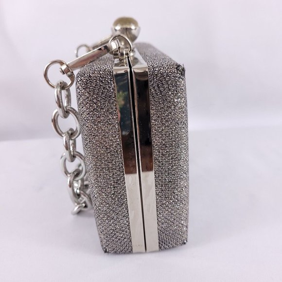 Vintage Metallic Handbag Clutch Metal Detachable Chain Babys Breath Resin Clasp - Picture 6 of 11